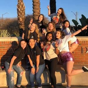 Meet your Posher, Cassandra